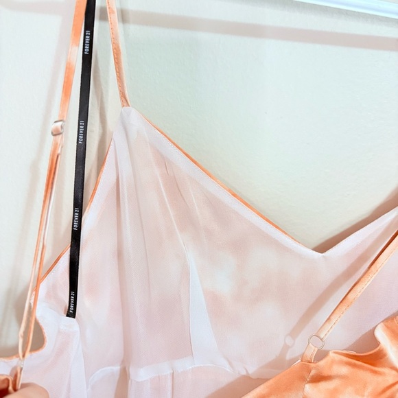 3/$10⚡️Forever21 Orange Tie Dye Asymmetrical Ruched Spaghetti Strap Dress - Picture 9 of 15